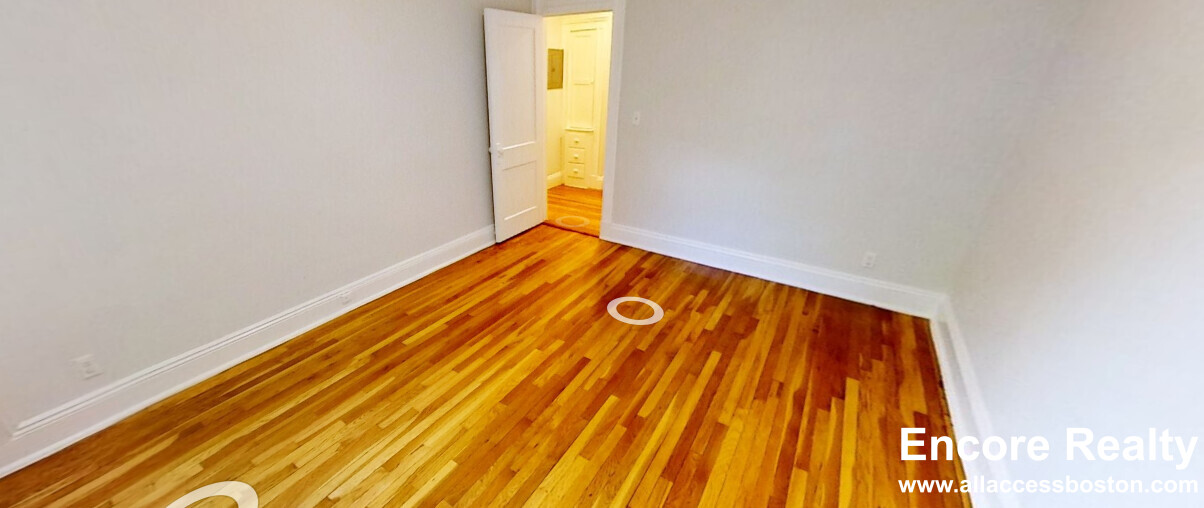 286 Chestnut Hill Ave, Brighton