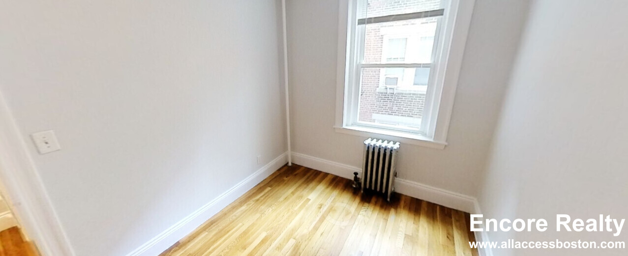 286 Chestnut Hill Ave, Brighton