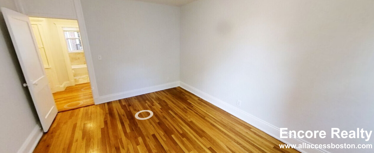 286 Chestnut Hill Ave, Brighton