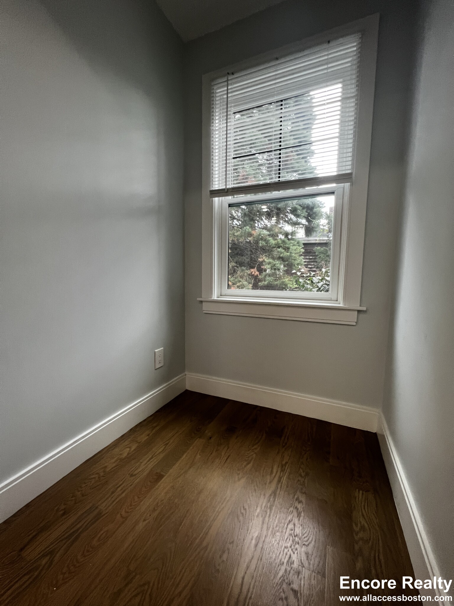 14 Lopez Ave, East Cambridge