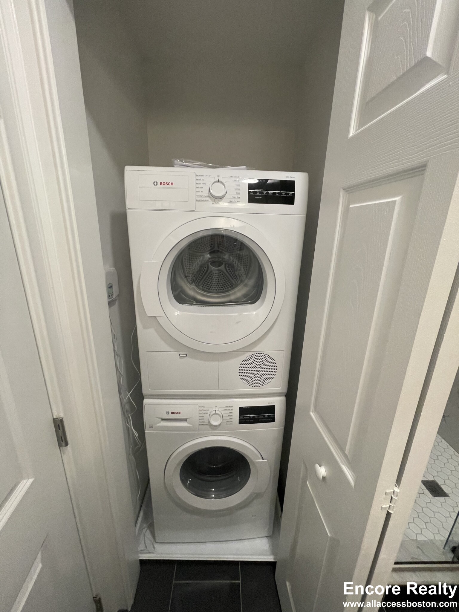 31 Temple St, Beacon Hill