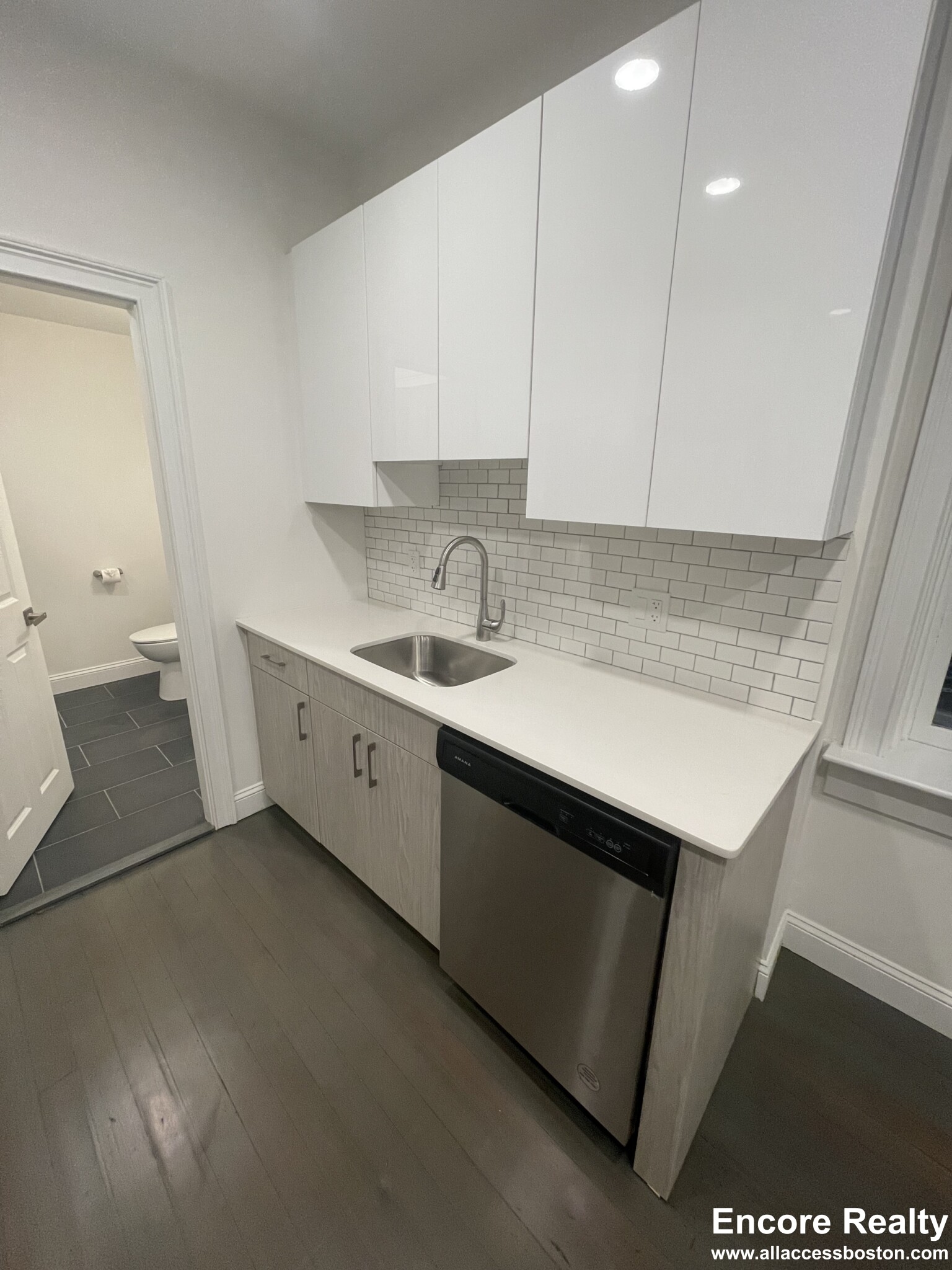 31 Temple St, Beacon Hill