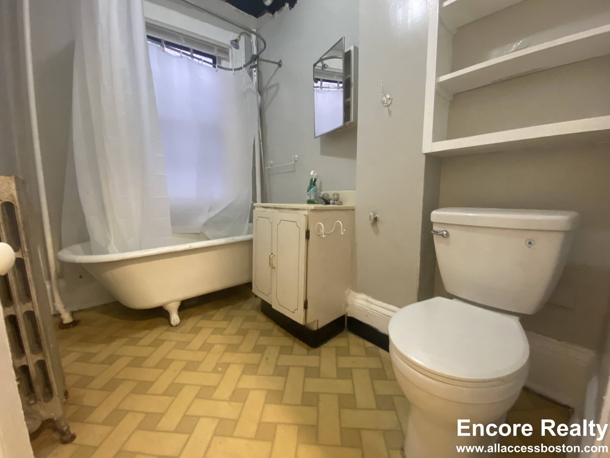 3 Champney Pl, Beacon Hill