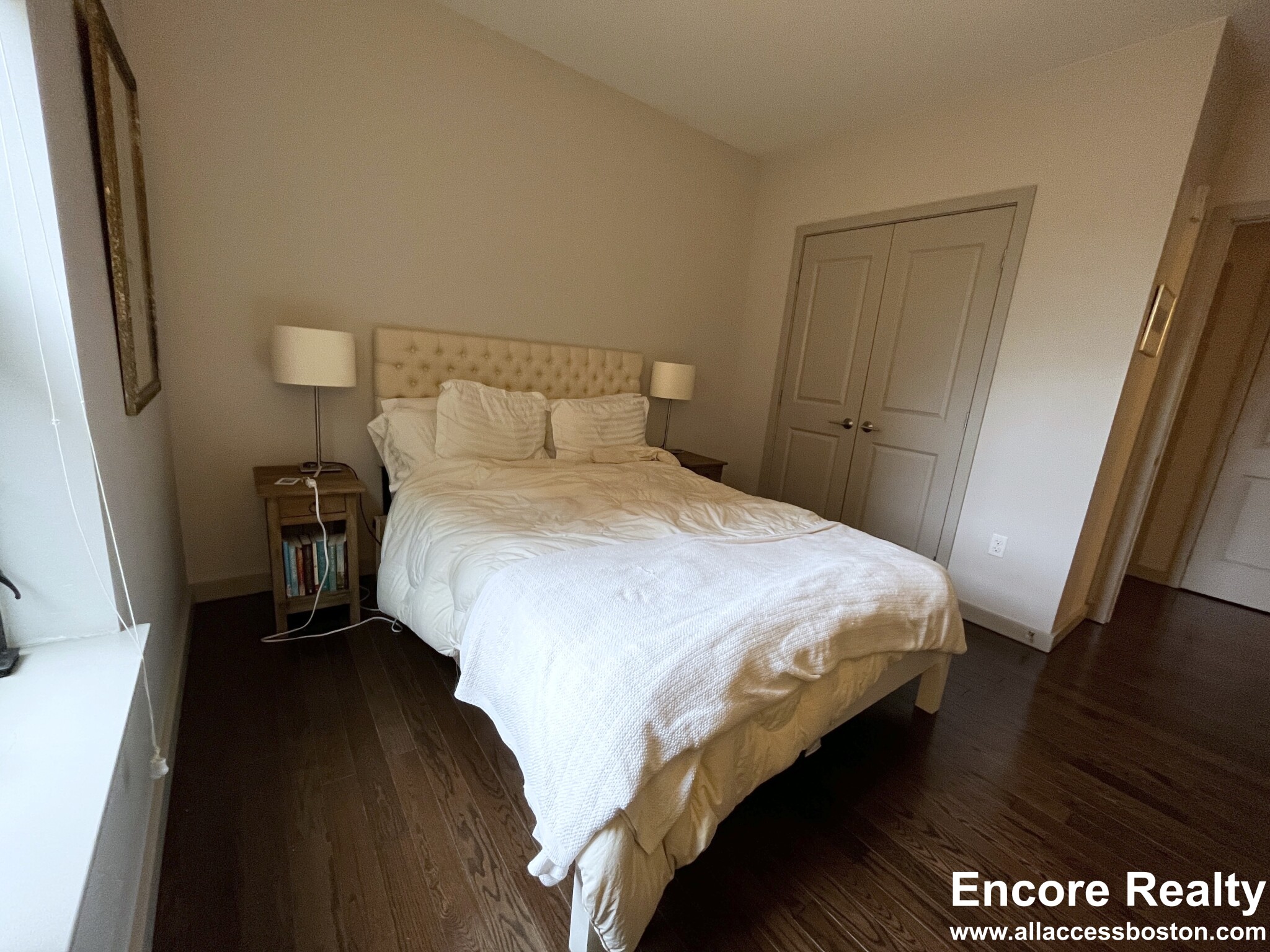 45 Marion St, Coolidge Corner