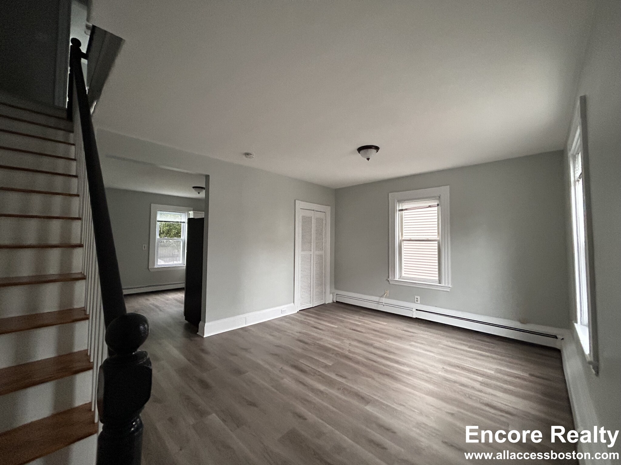 6 Swetts Ct, West End (Watertown)