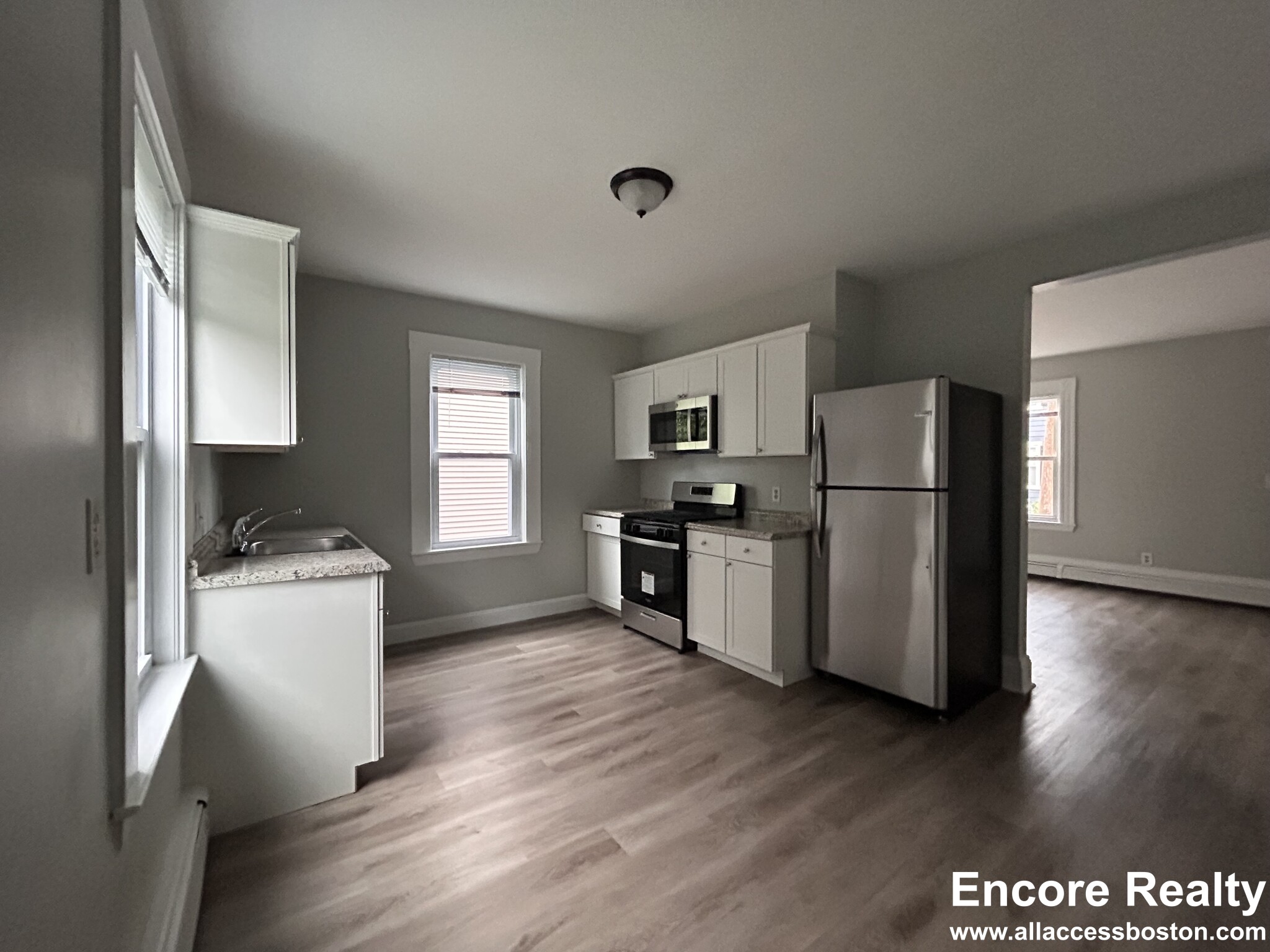 6 Swetts Ct, West End (Watertown)