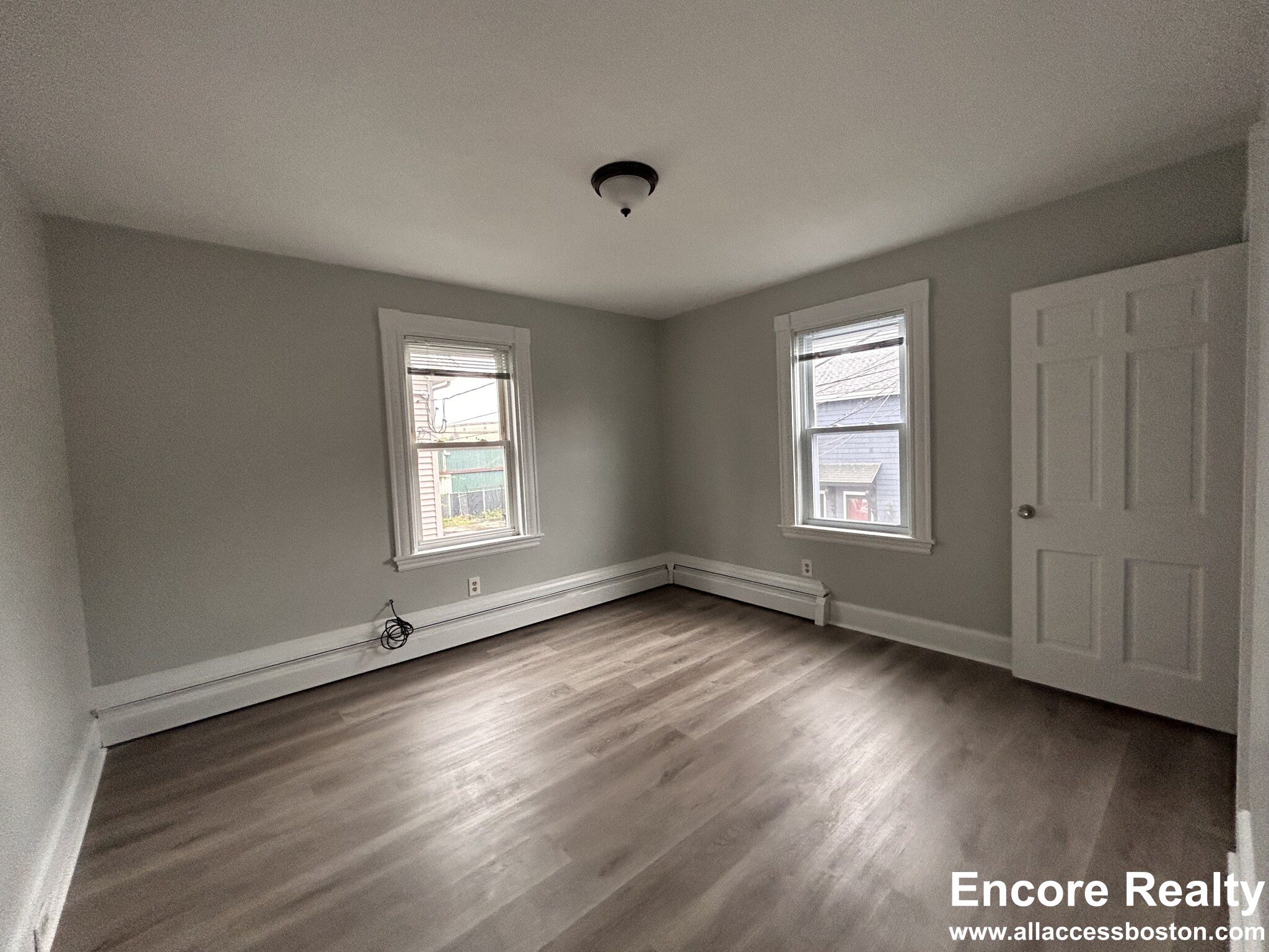 6 Swetts Ct, West End (Watertown)