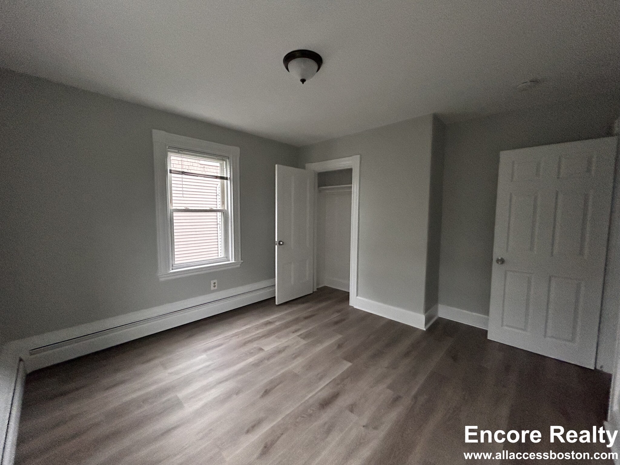 6 Swetts Ct, West End (Watertown)