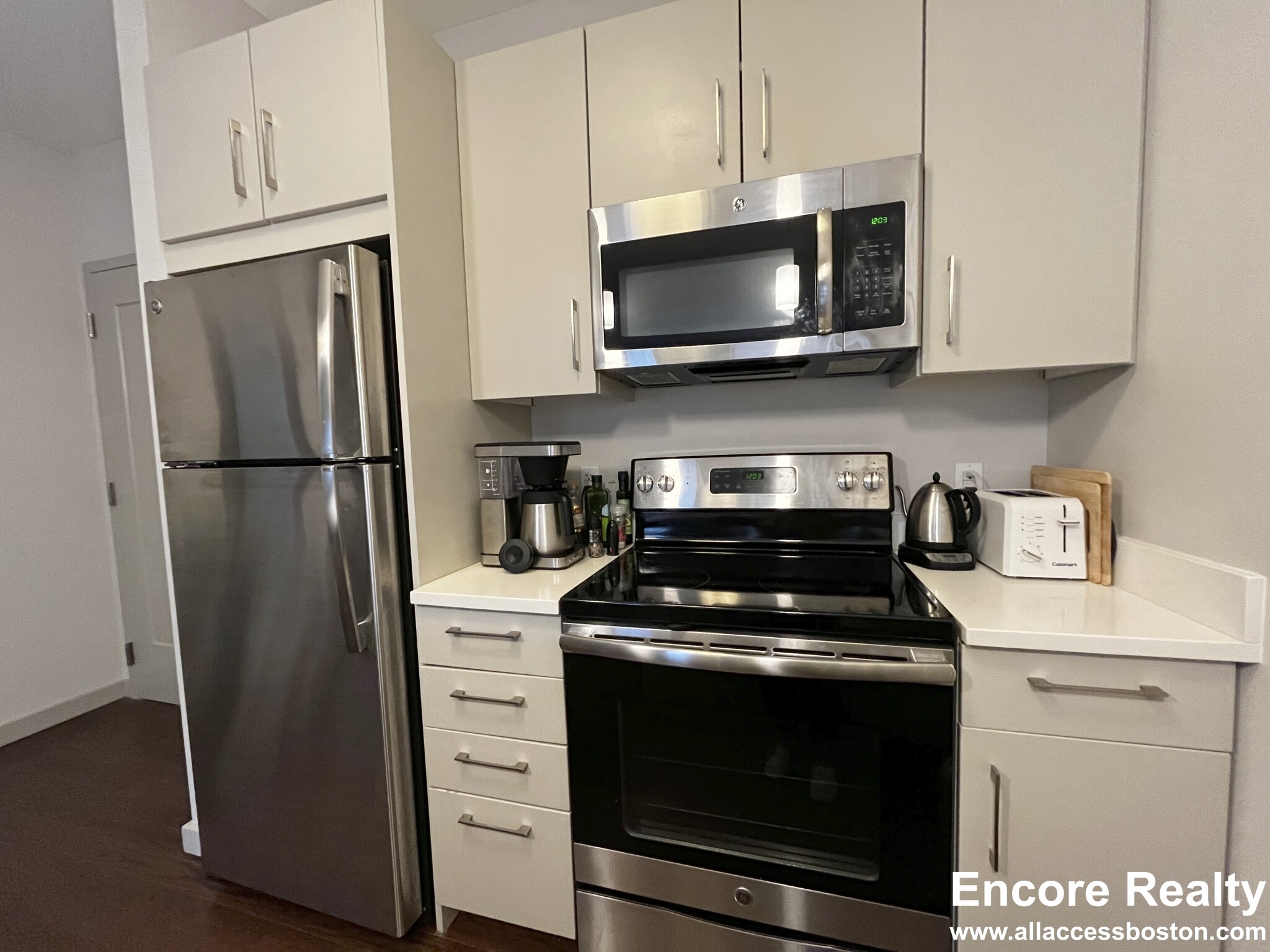 44 Marion St, Coolidge Corner