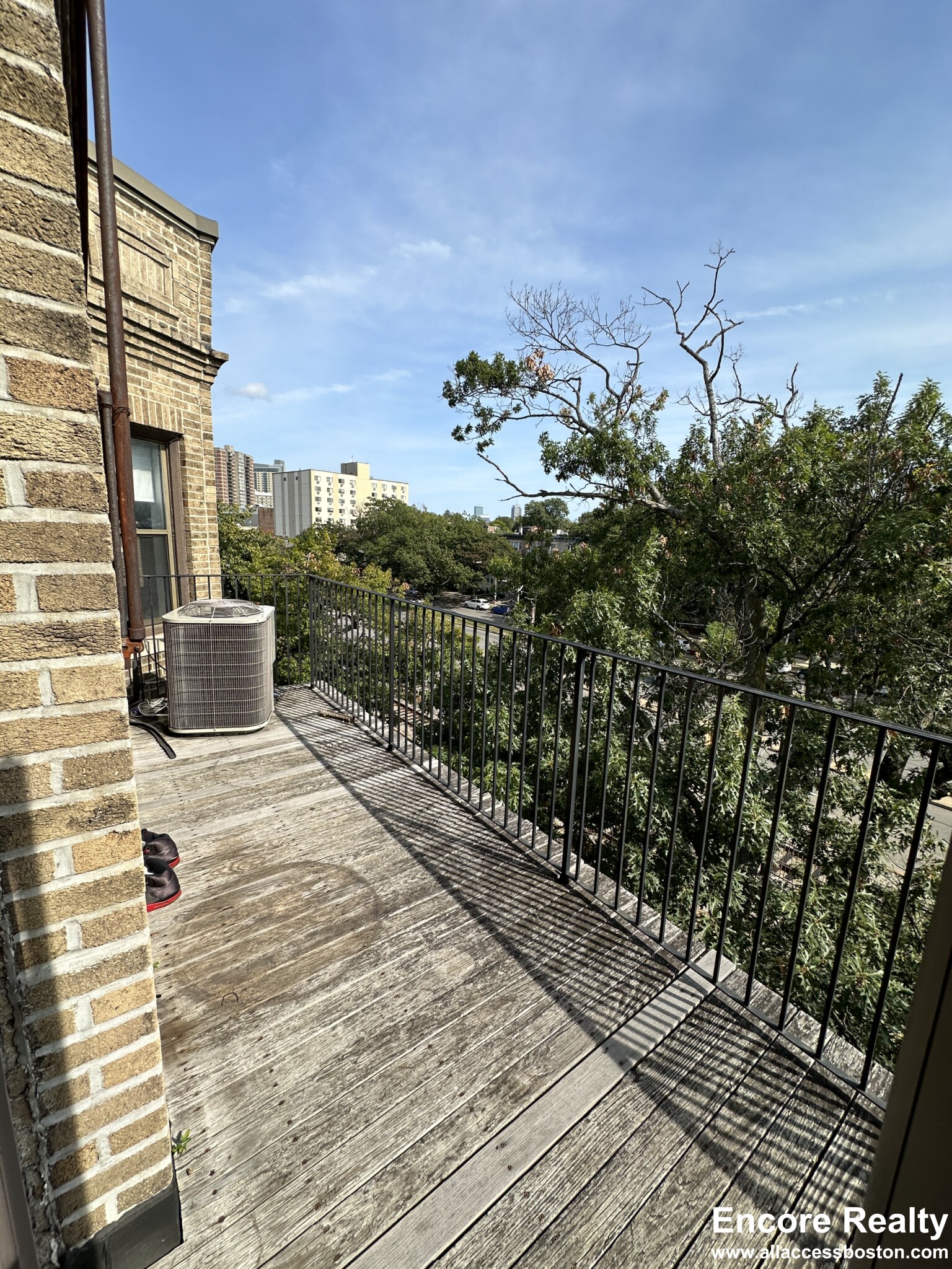 1133 Commonwealth Ave, Allston