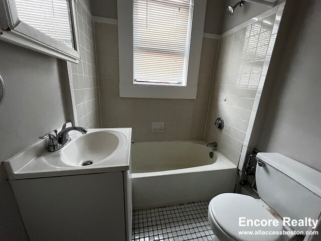 48 Jfk, Harvard Square