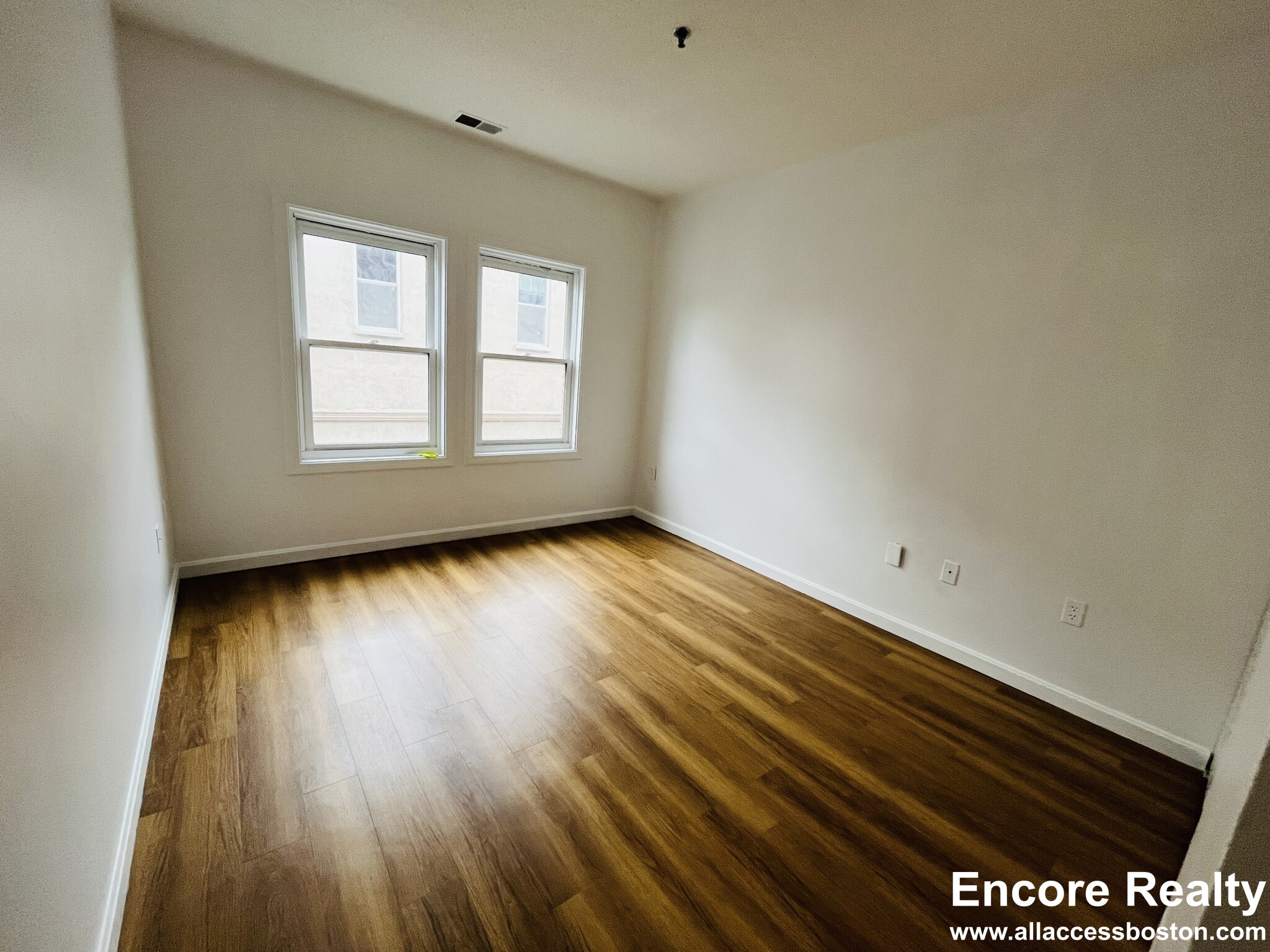 2456 Massachusetts Ave, Porter Square