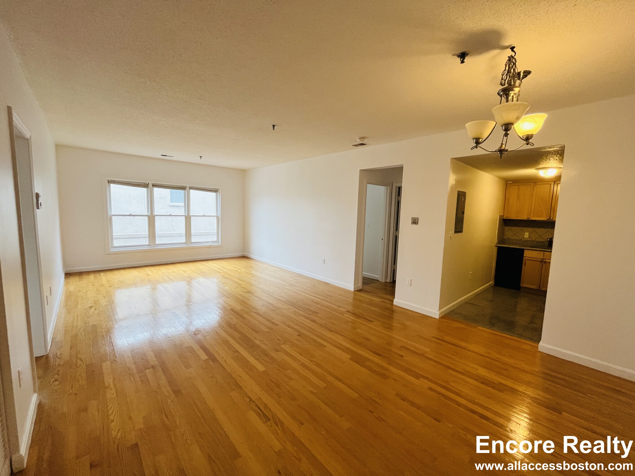 2456 Massachusetts Ave, Porter Square