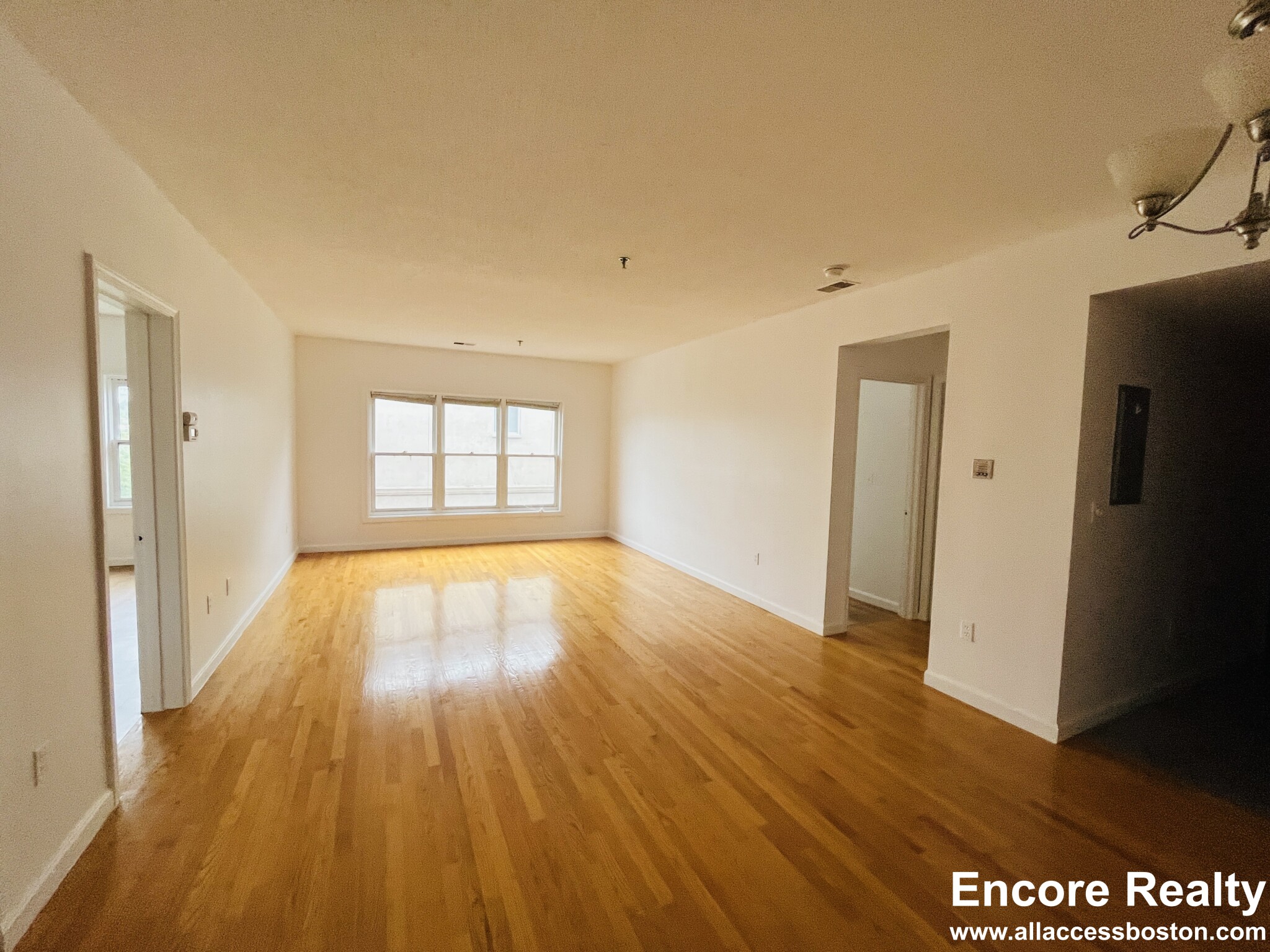 2456 Massachusetts Ave, Porter Square