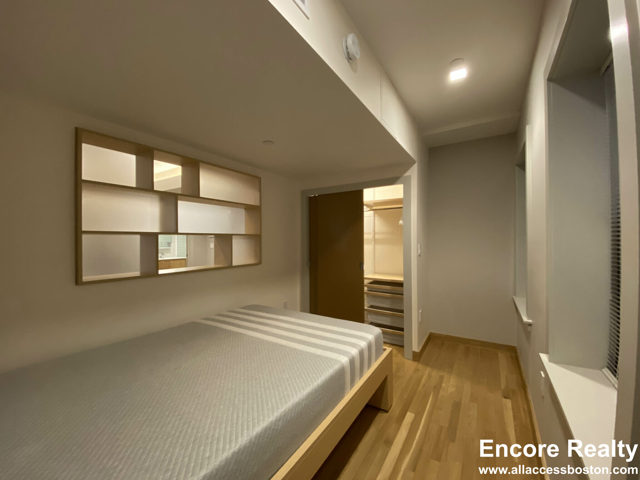 115 Mount Auburn St, Harvard Square