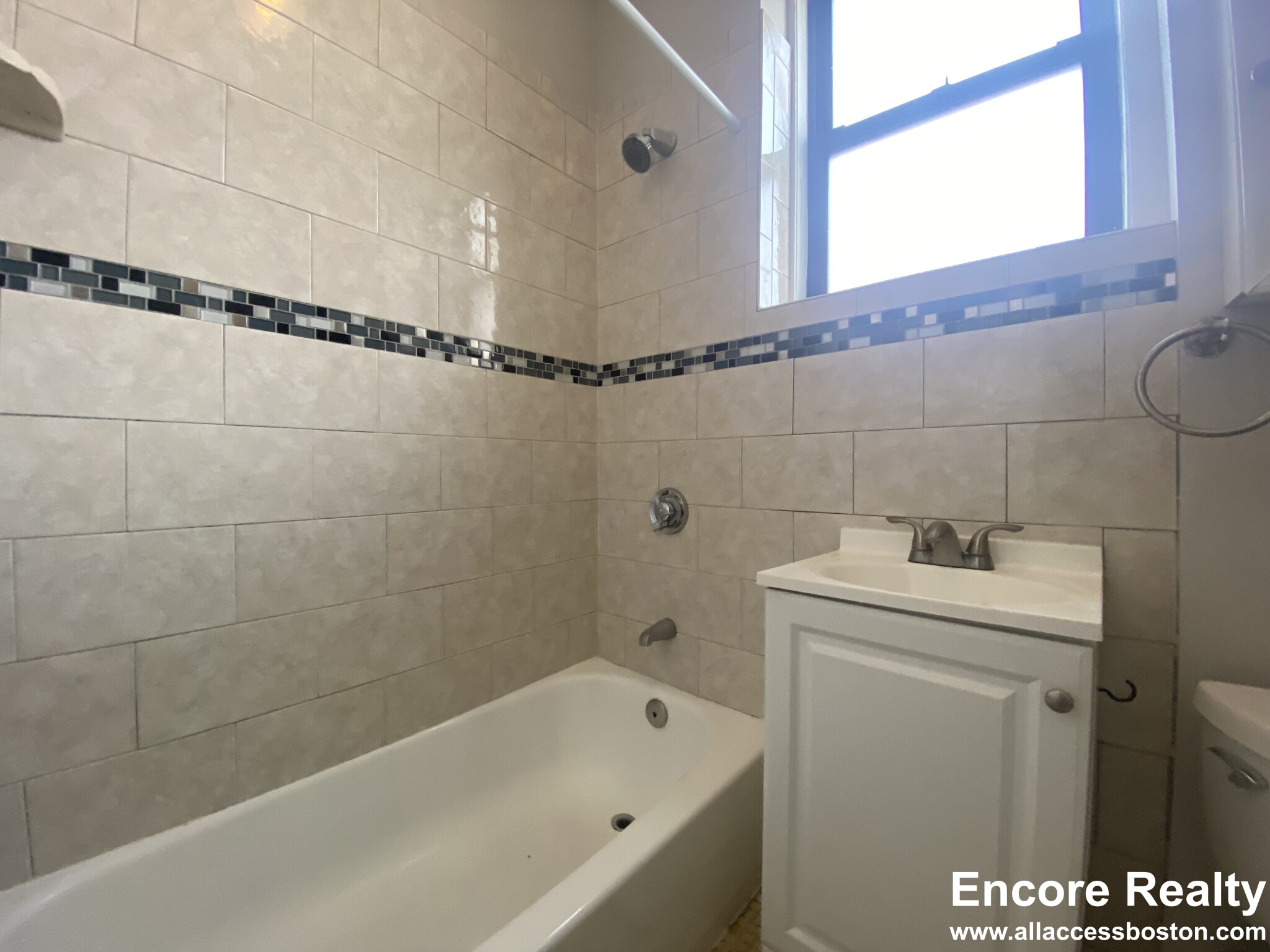 48 Jfk St, Harvard Square