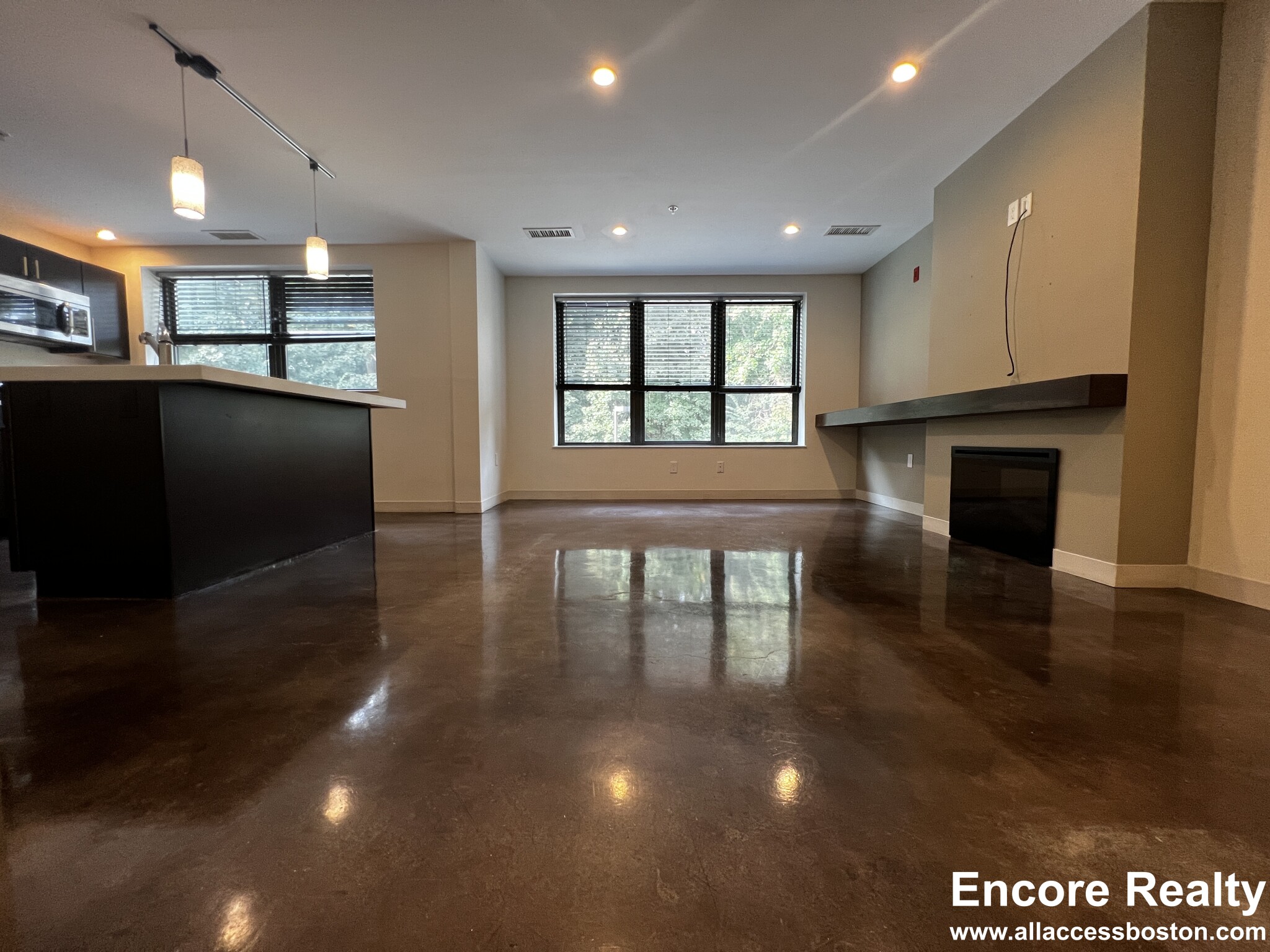 445 Willard St, Quincy Center