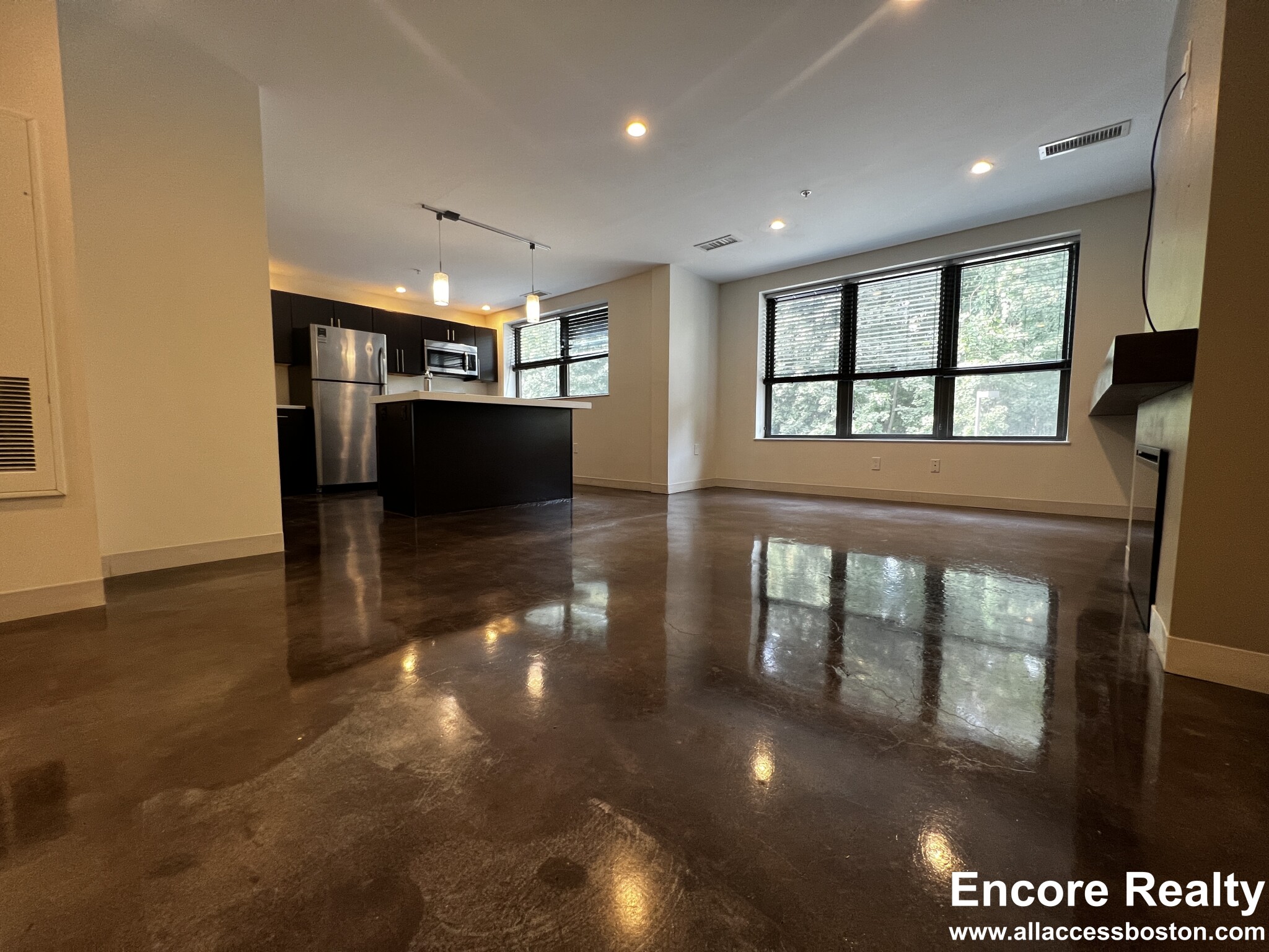 445 Willard St, Quincy Center