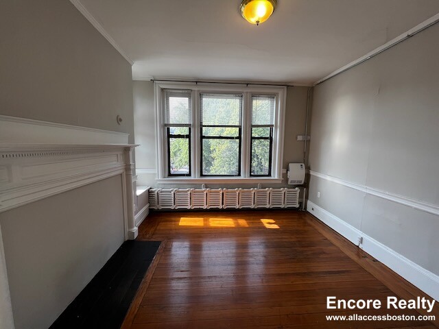 48 Jfk, Harvard Square