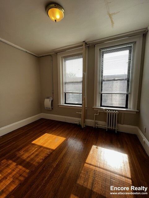 48 Jfk, Harvard Square