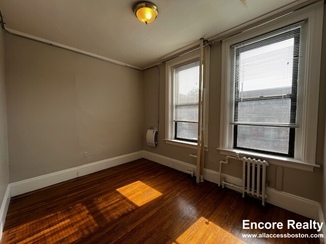 48 Jfk, Harvard Square