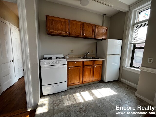 48 Jfk, Harvard Square