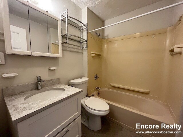 48 Jfk St, Harvard Square