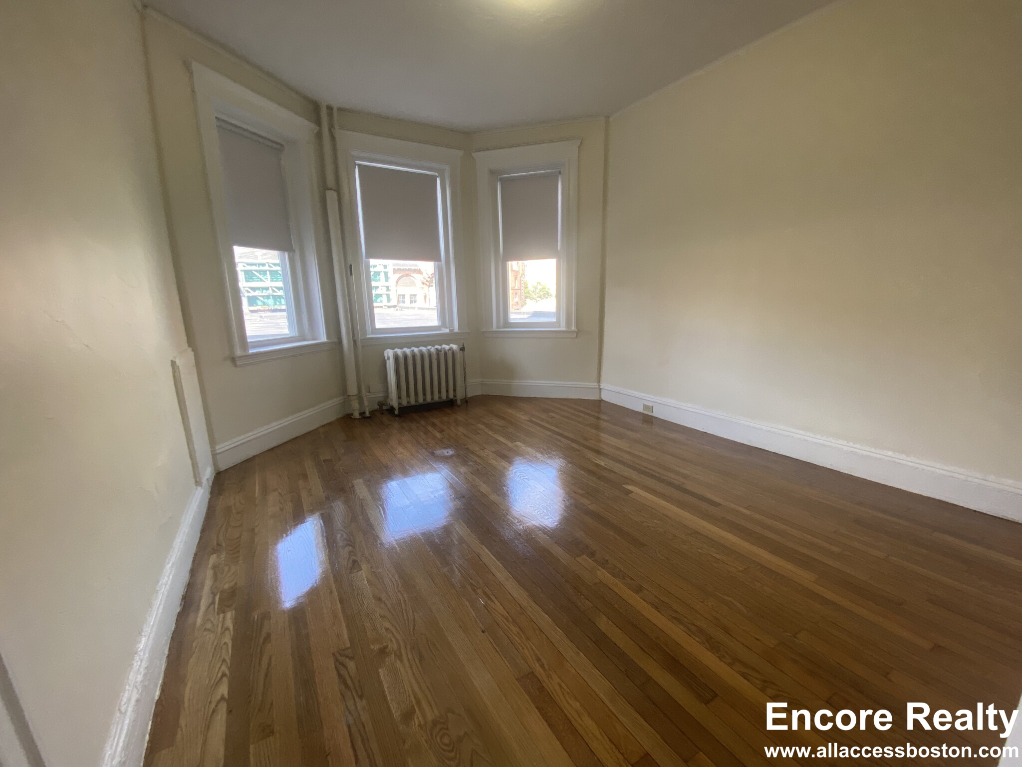 1171 Boylston St, Fenway