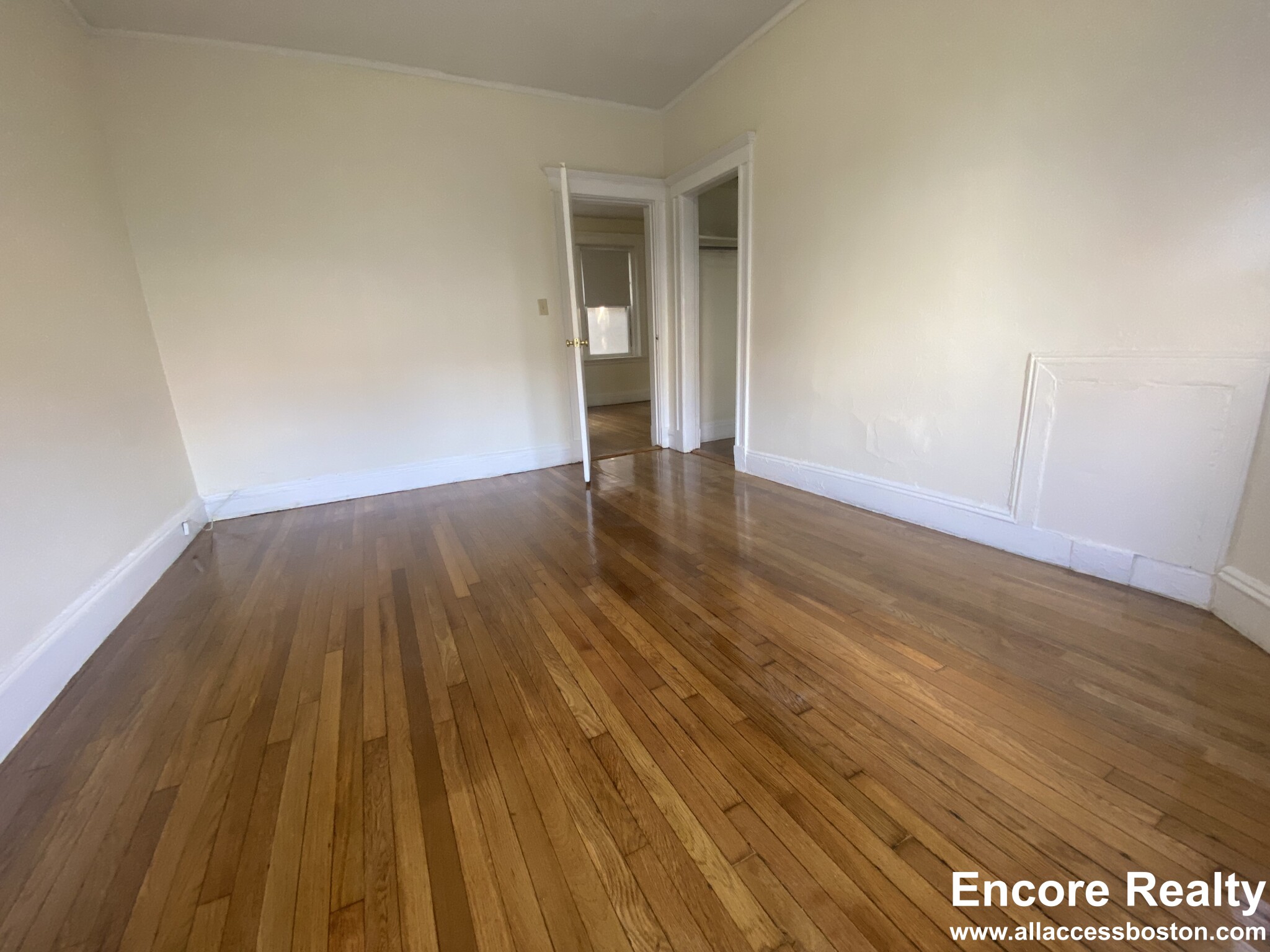 1175 Boylston St, Fenway