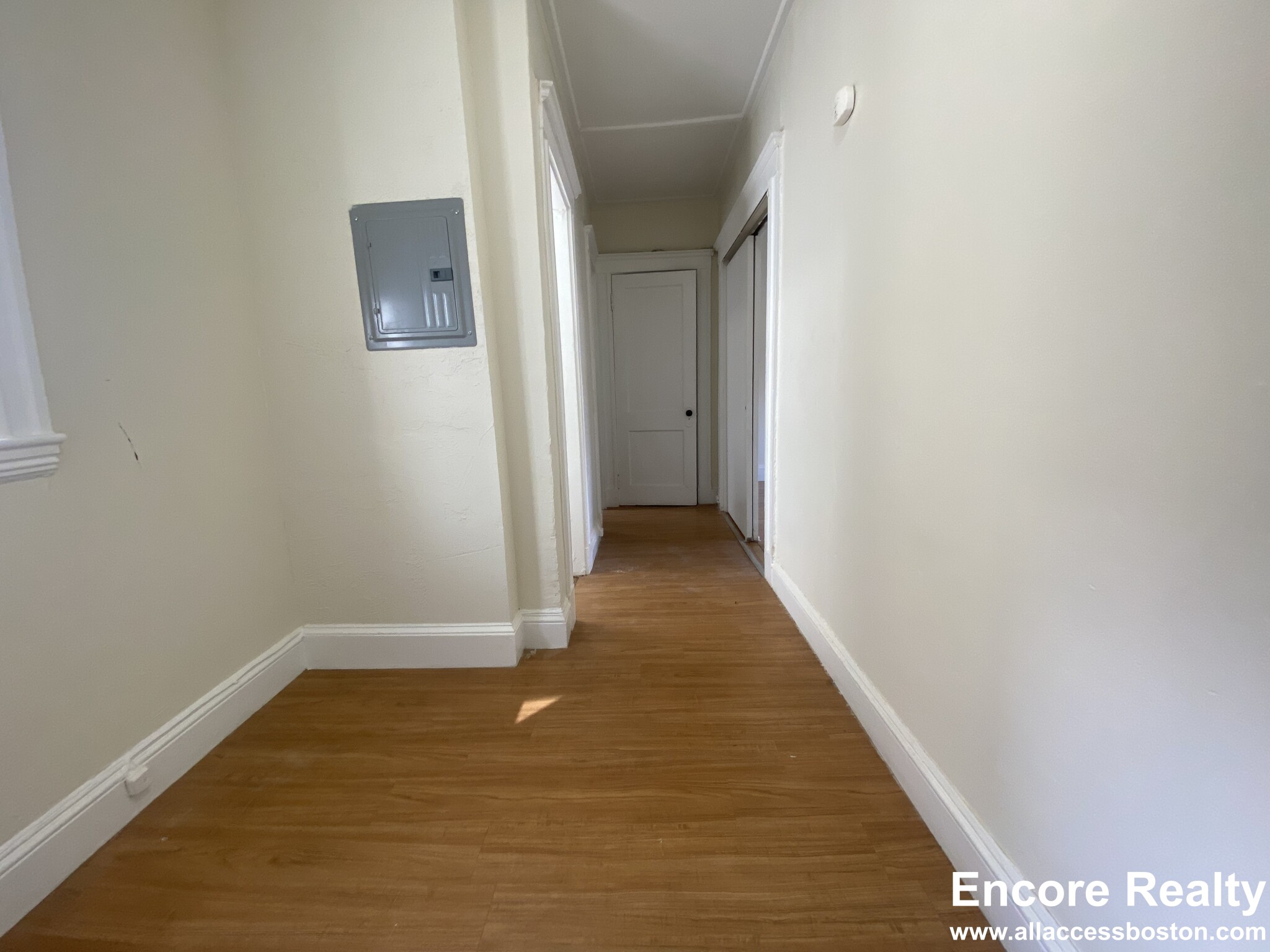 1175 Boylston St, Fenway