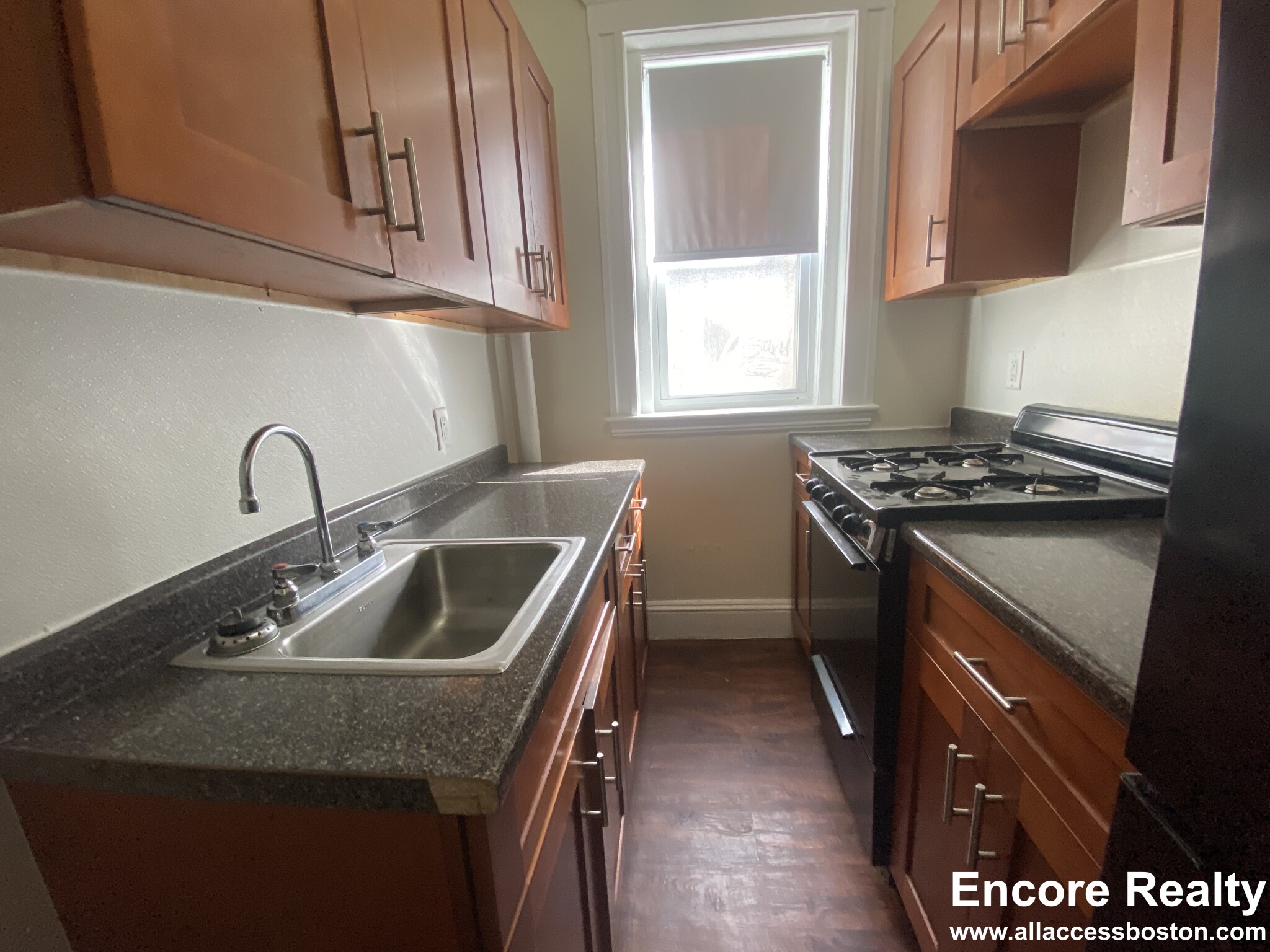 1175 Boylston St, Fenway