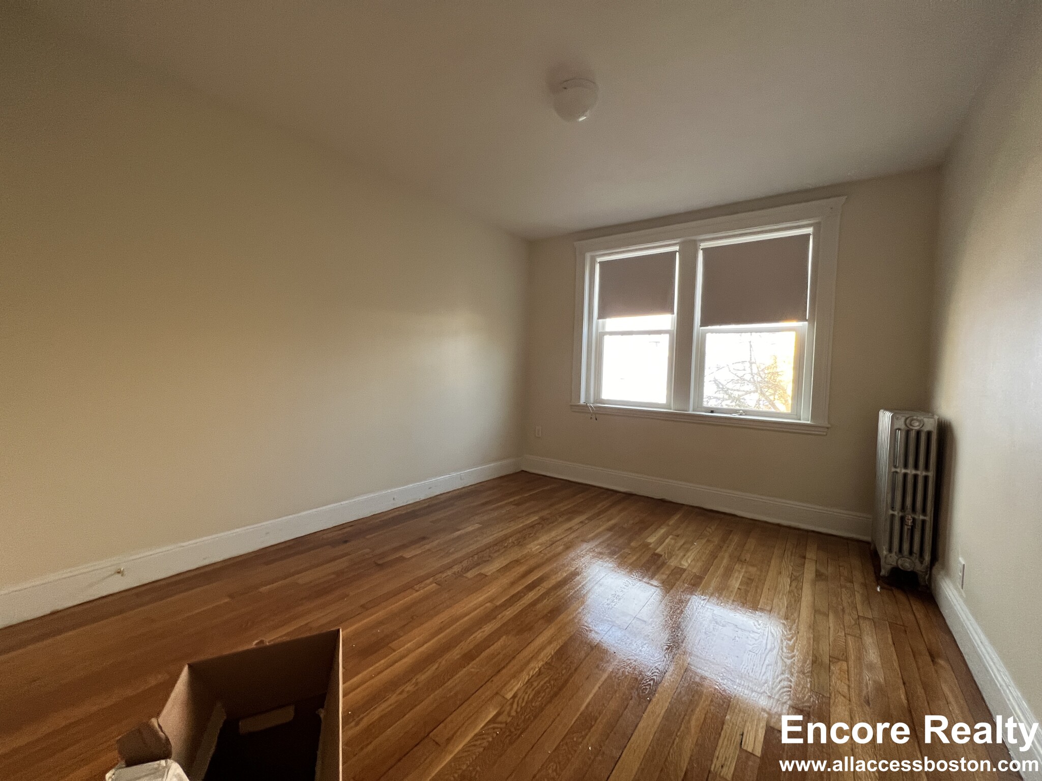 116 Washington St, Brighton