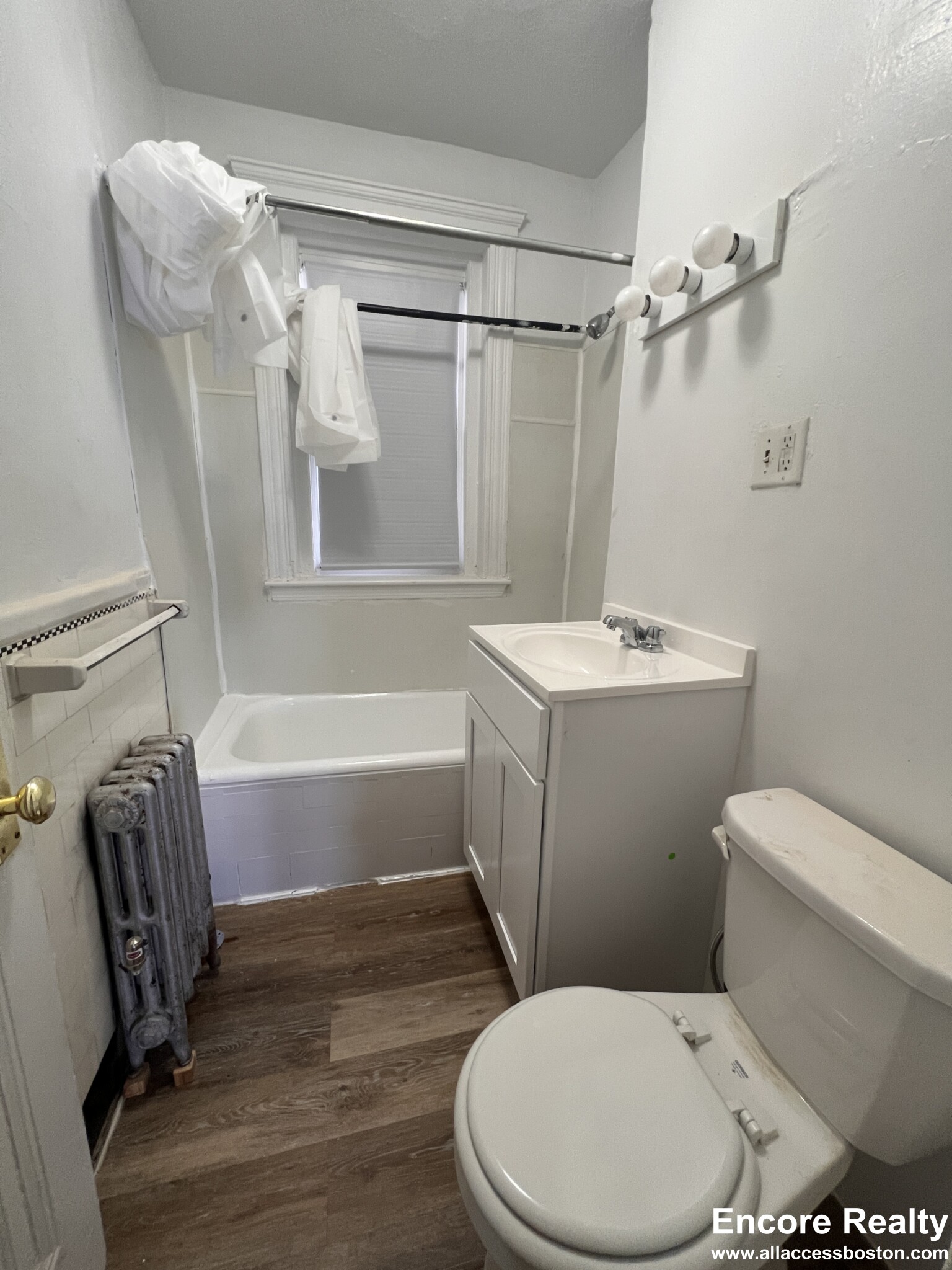 116 Washington St, Brighton