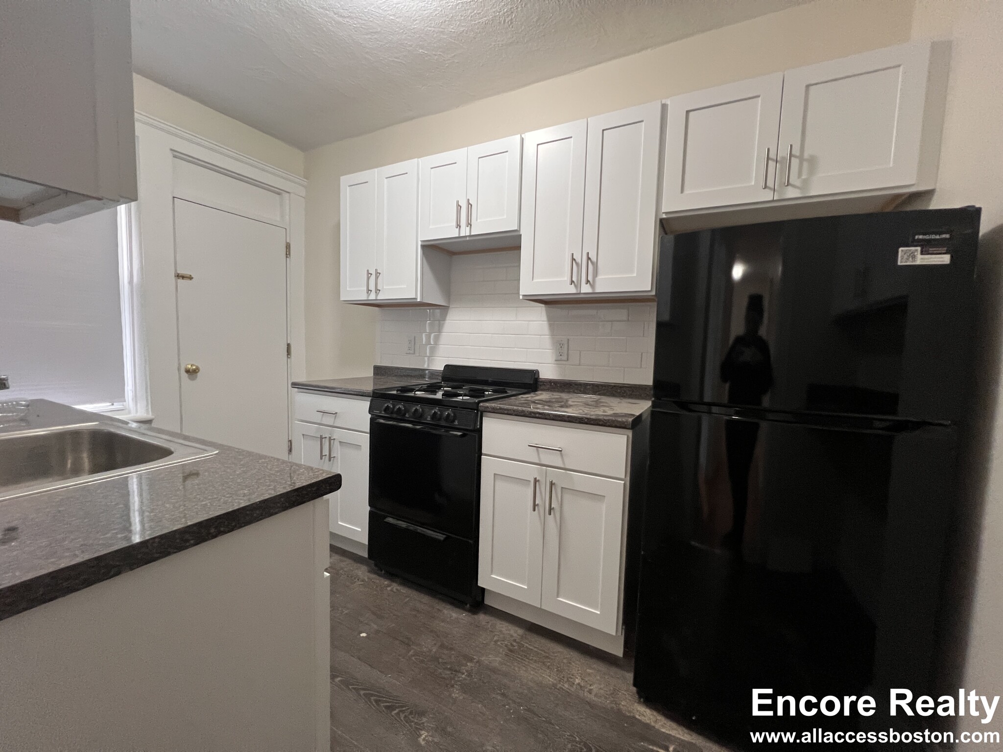 116 Washington St, Brighton