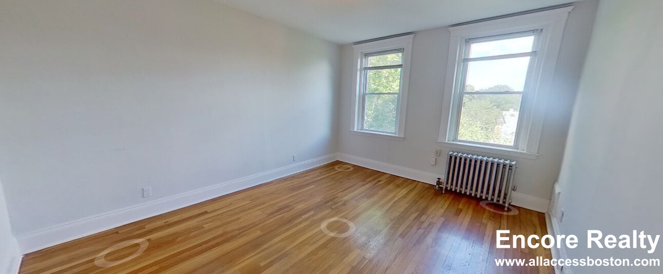 286 Chestnut Hill Ave, Brighton