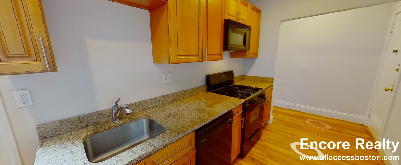 286 Chestnut Hill Ave, Brighton