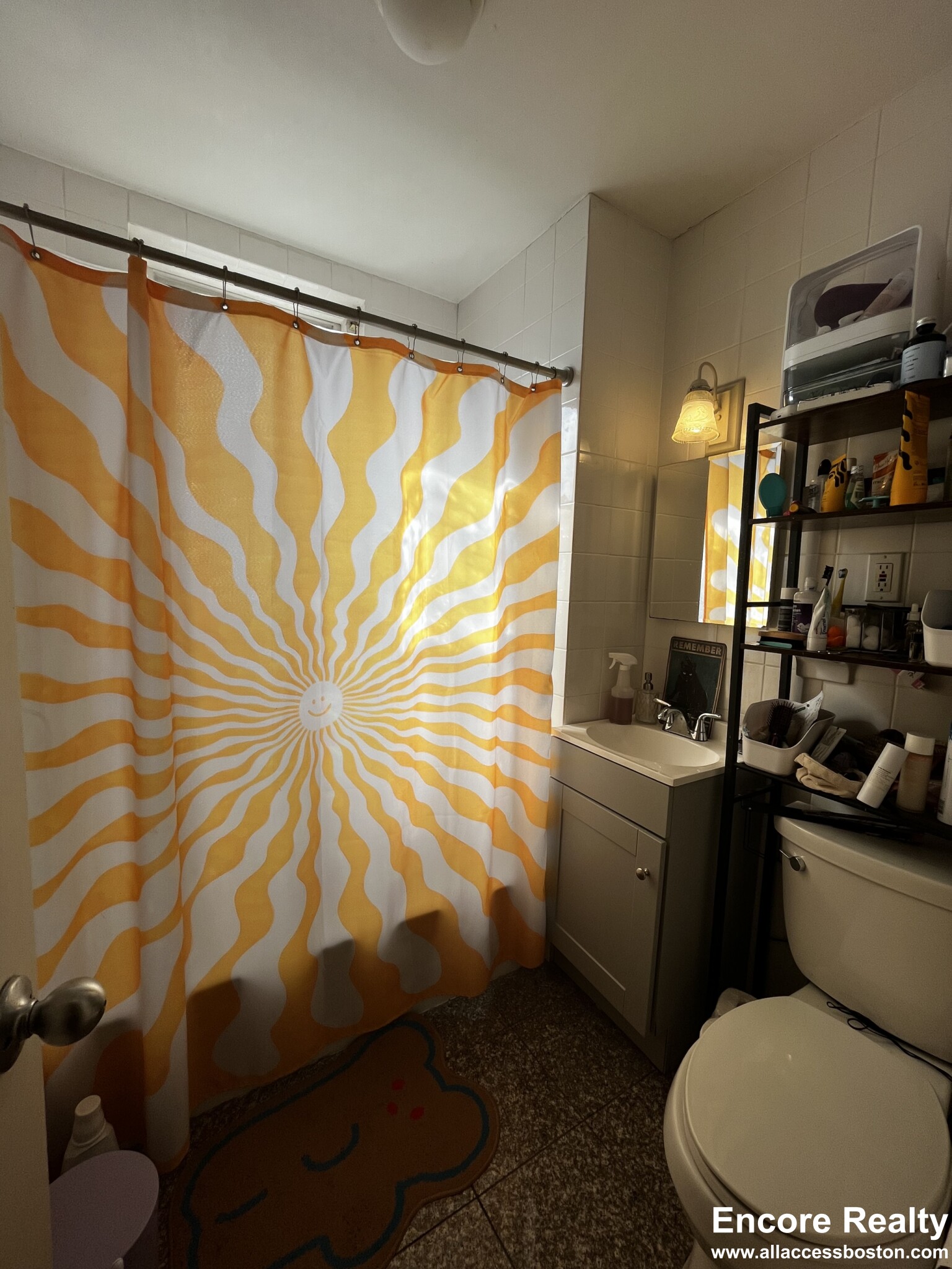 28 Quint Ave, Allston