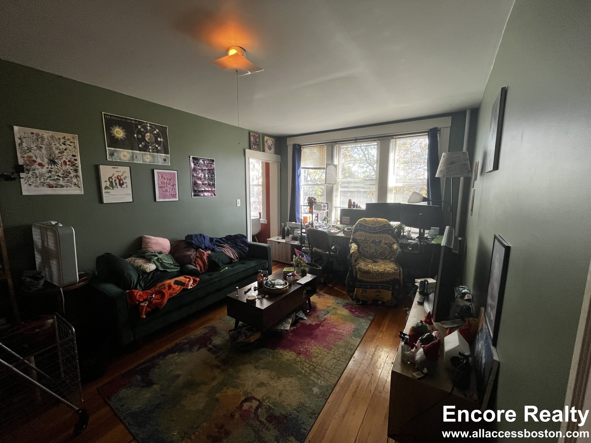 28 Quint Ave, Allston