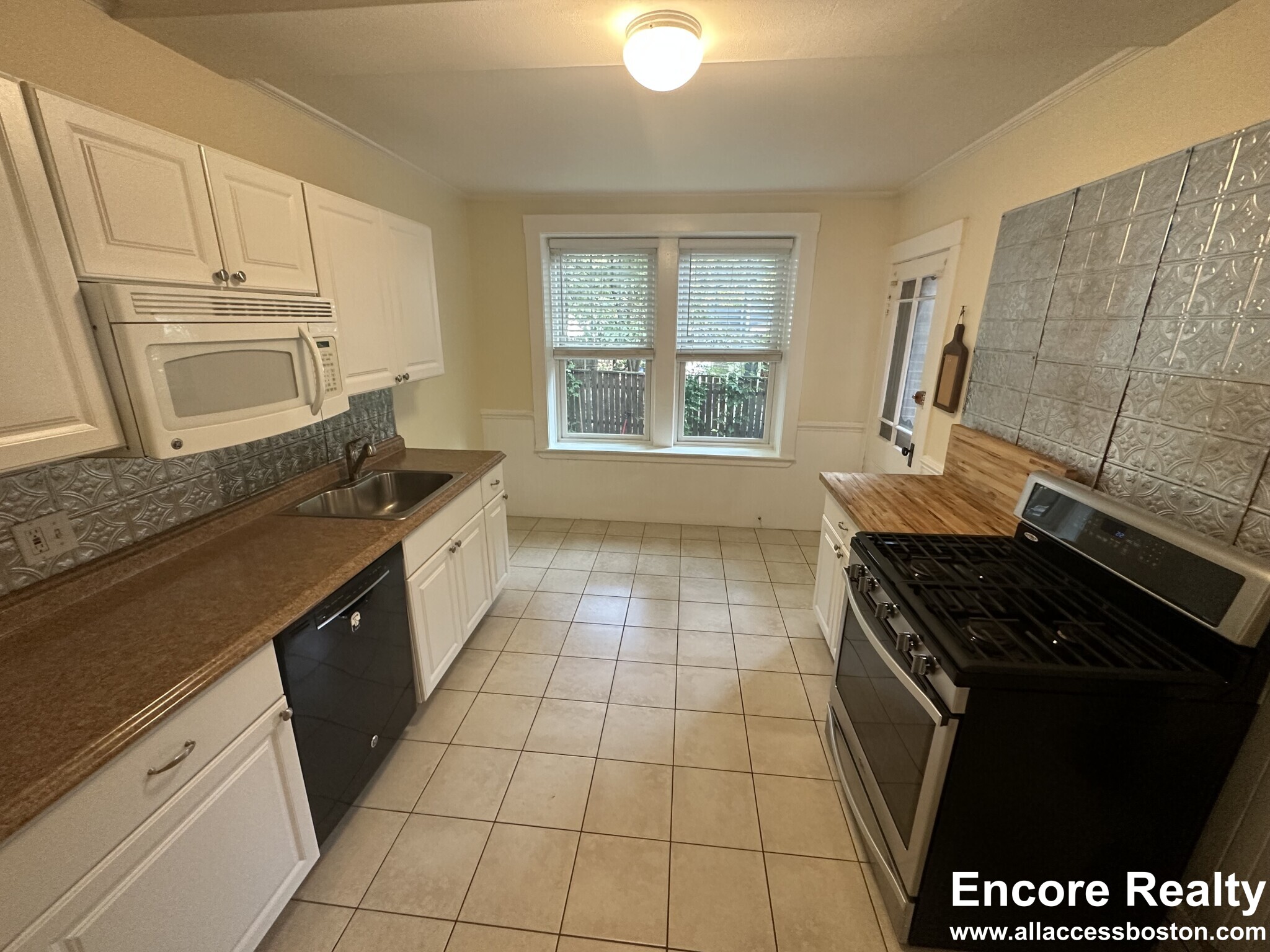 25 Fairfield St, North Cambridge