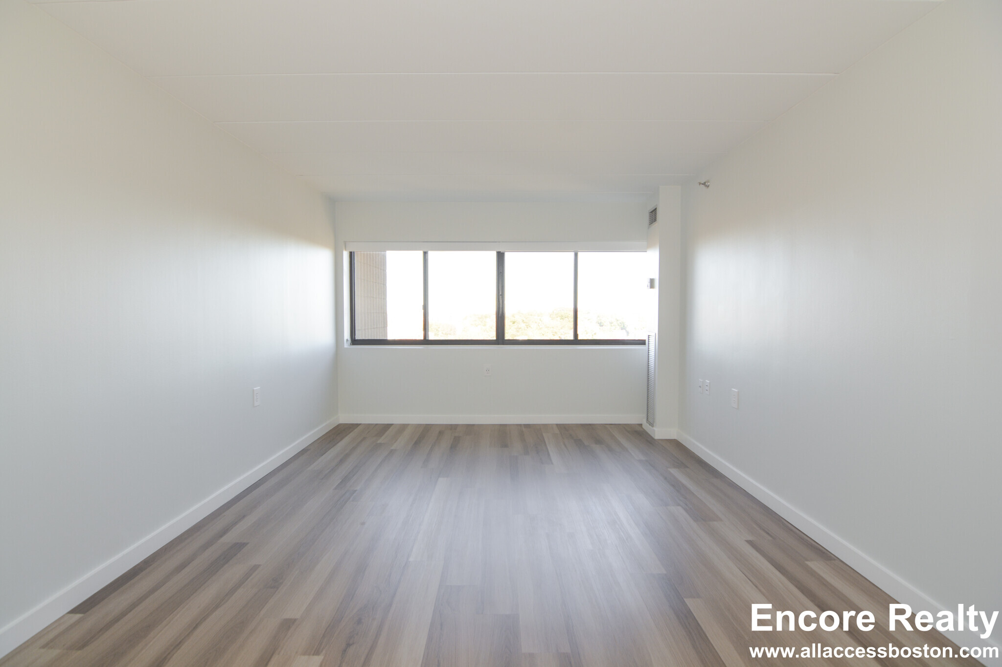 1925 Commonwealth, Brighton