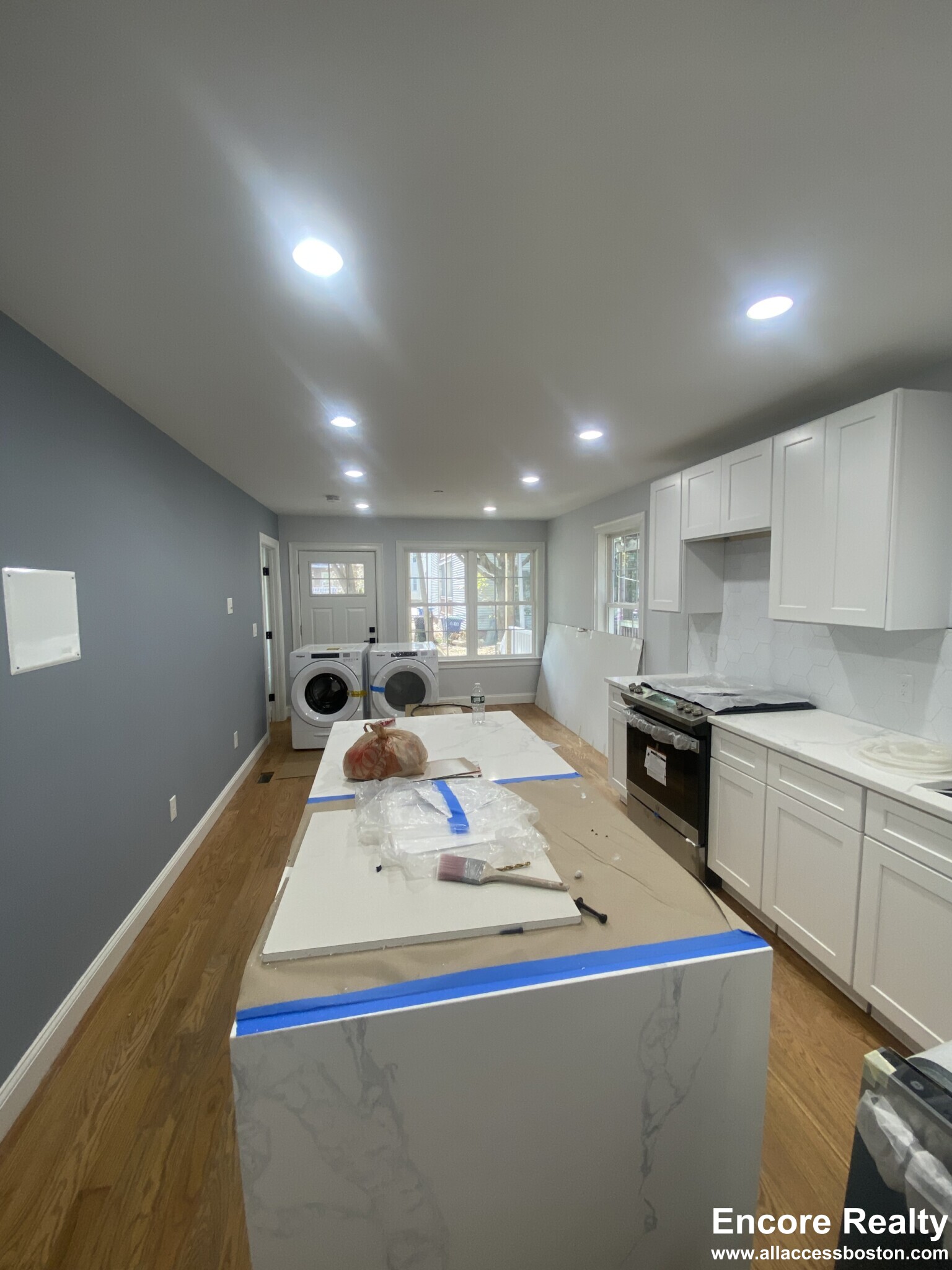 68 Dimick St, Ward Two