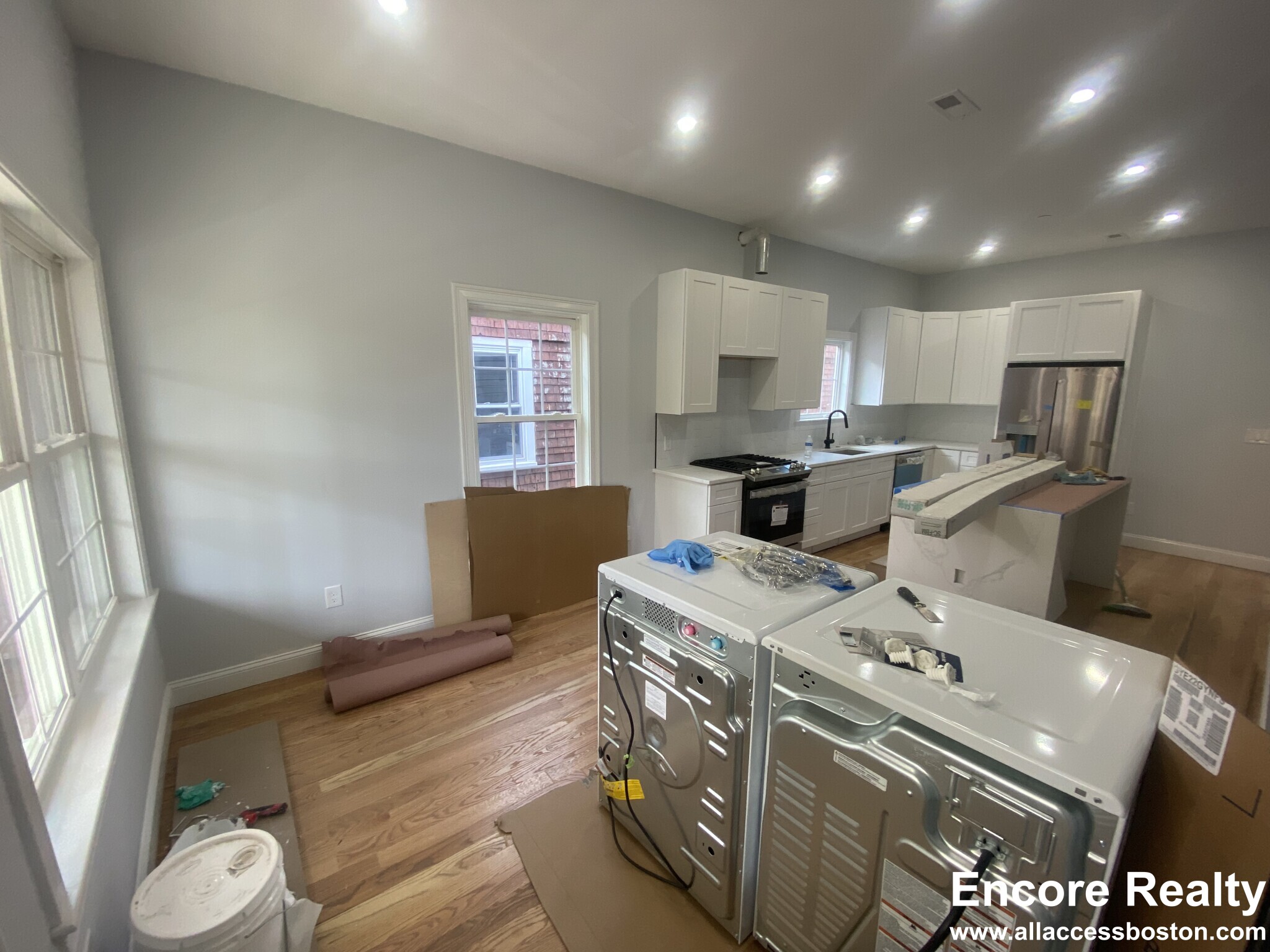 68 Dimick St, Ward Two