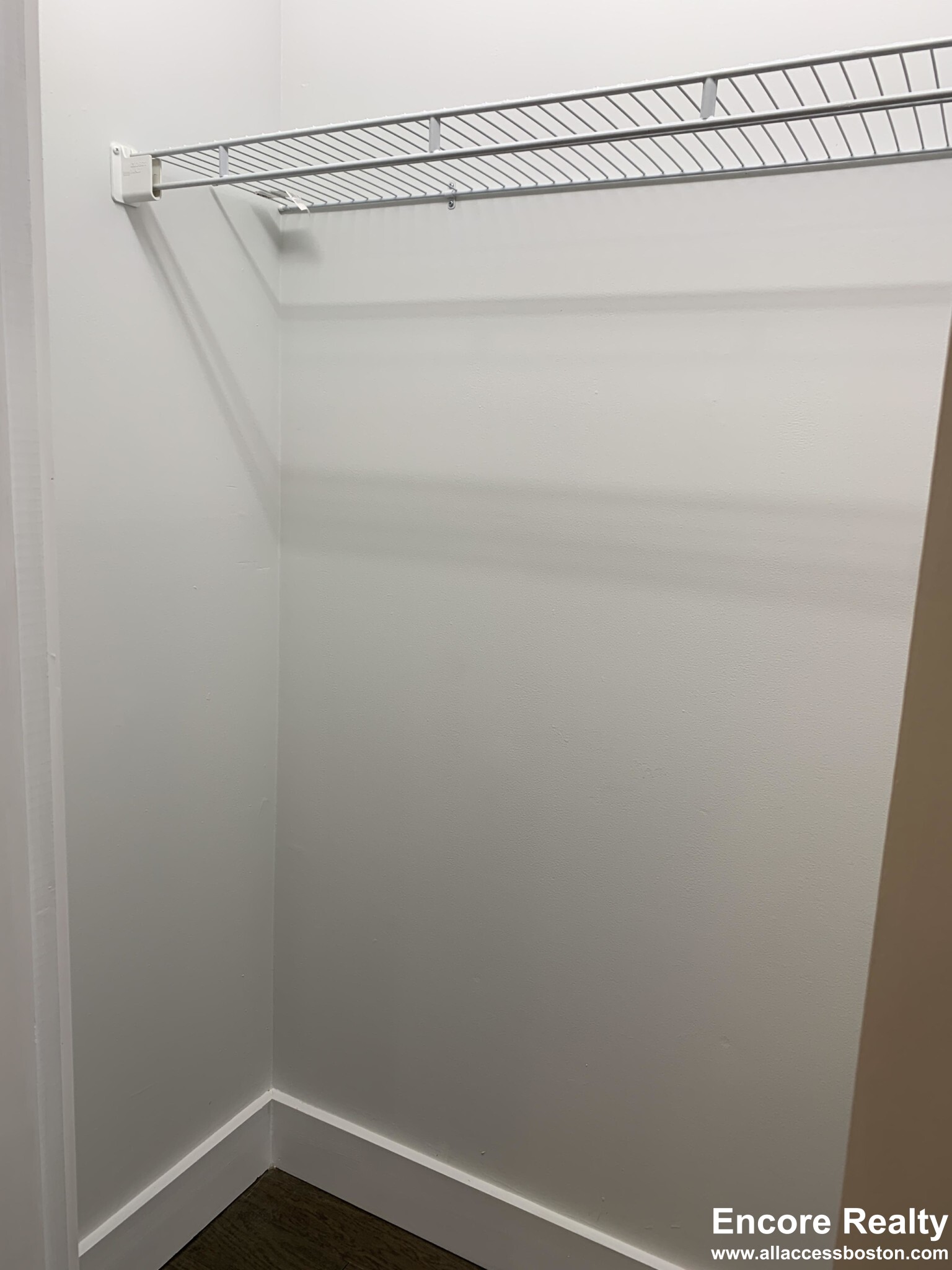 98 Queensberry St, Fenway