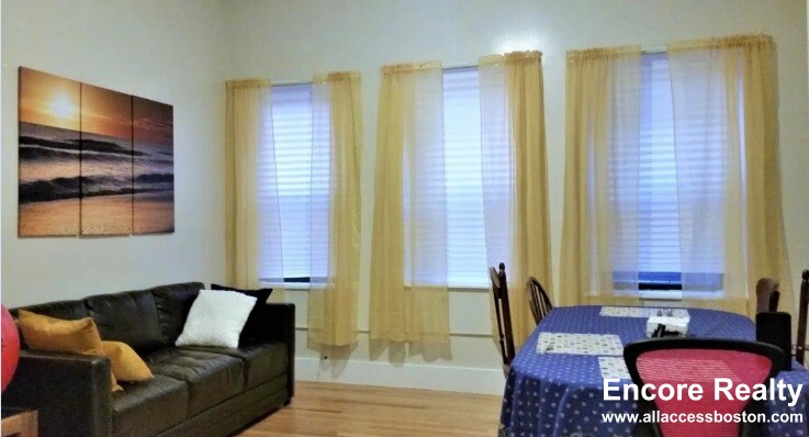 15 Aberdeen St, Fenway