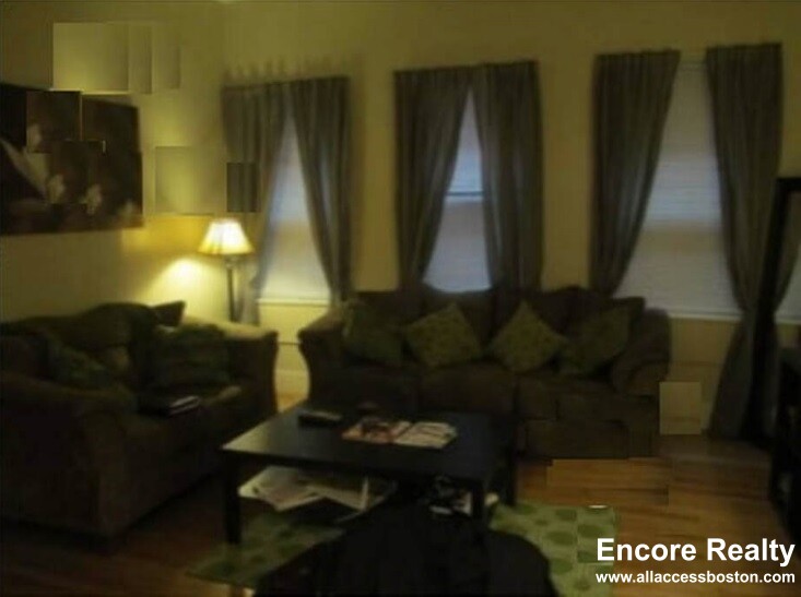 15 Aberdeen St, Fenway