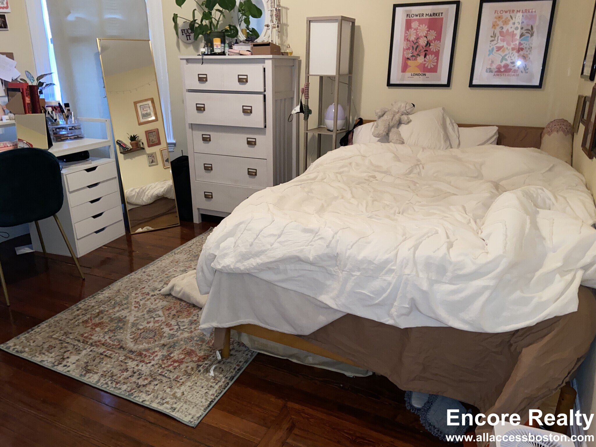 19 Parker Hill Ave, Mission Hill