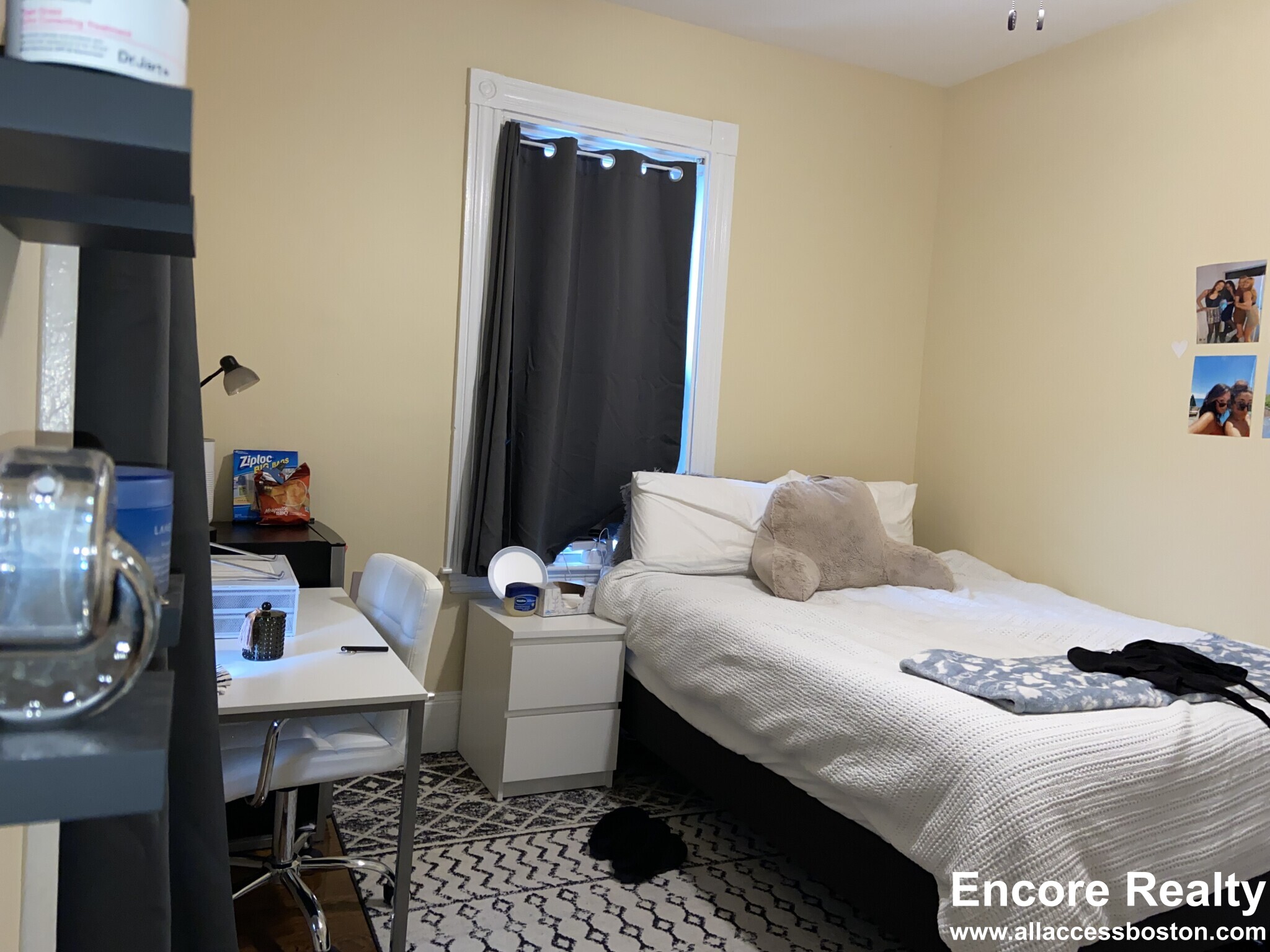 19 Parker Hill Ave, Mission Hill