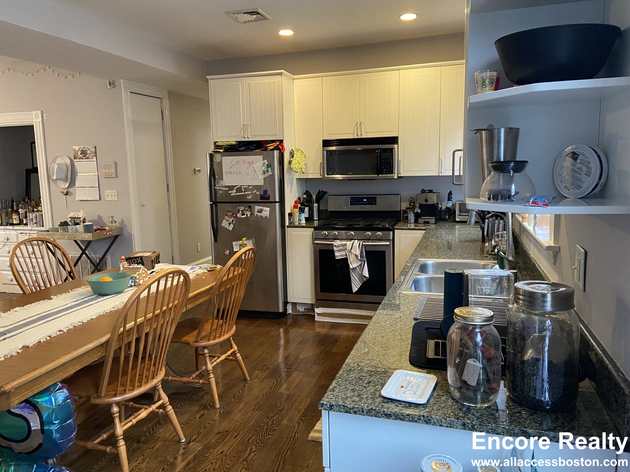 19 Parker Hill Ave, Mission Hill