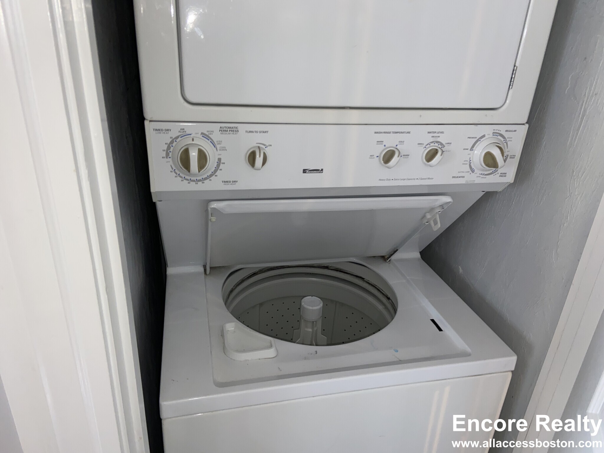 19 Parker Hill Ave, Mission Hill