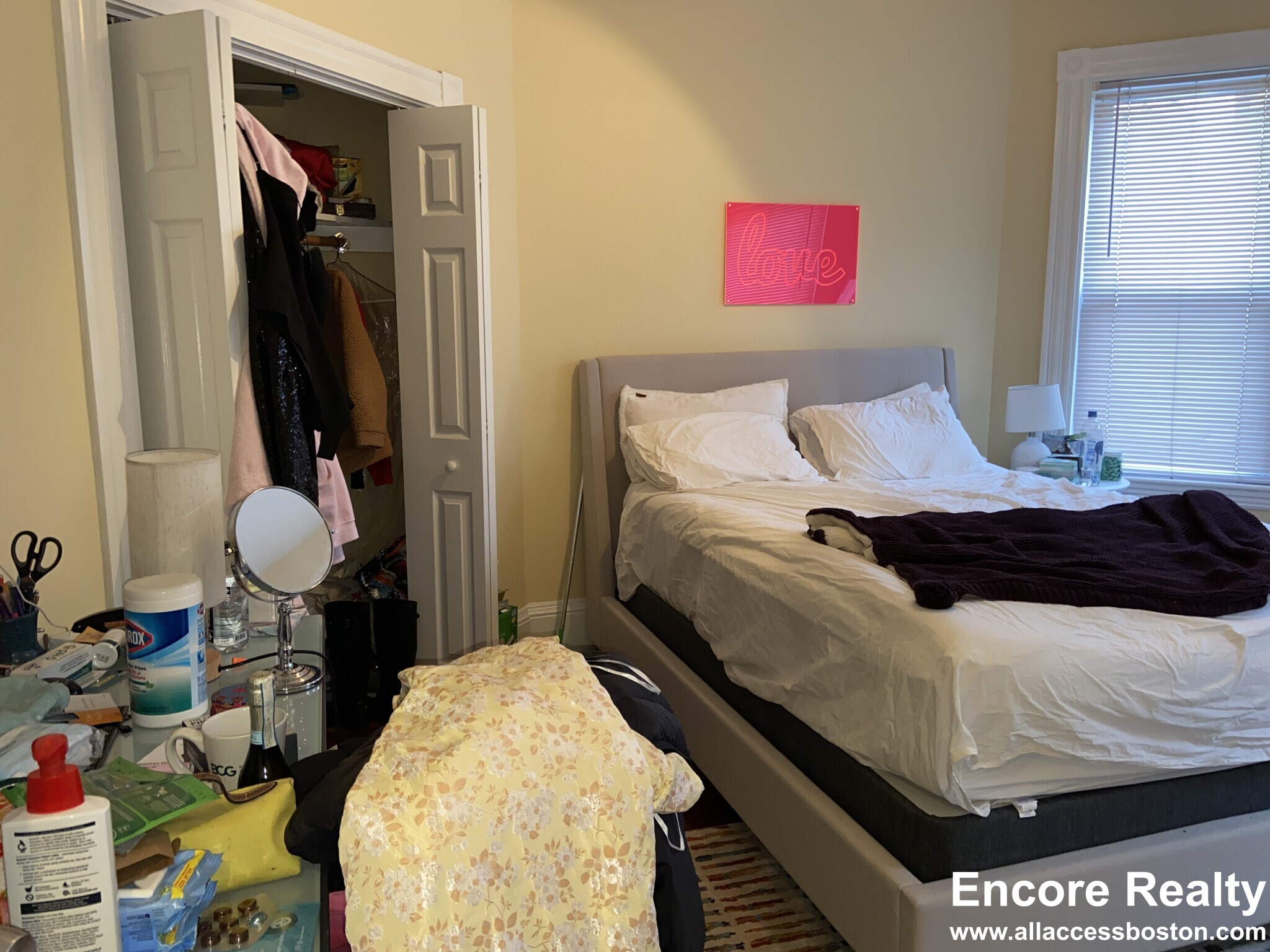 19 Parker Hill Ave, Mission Hill